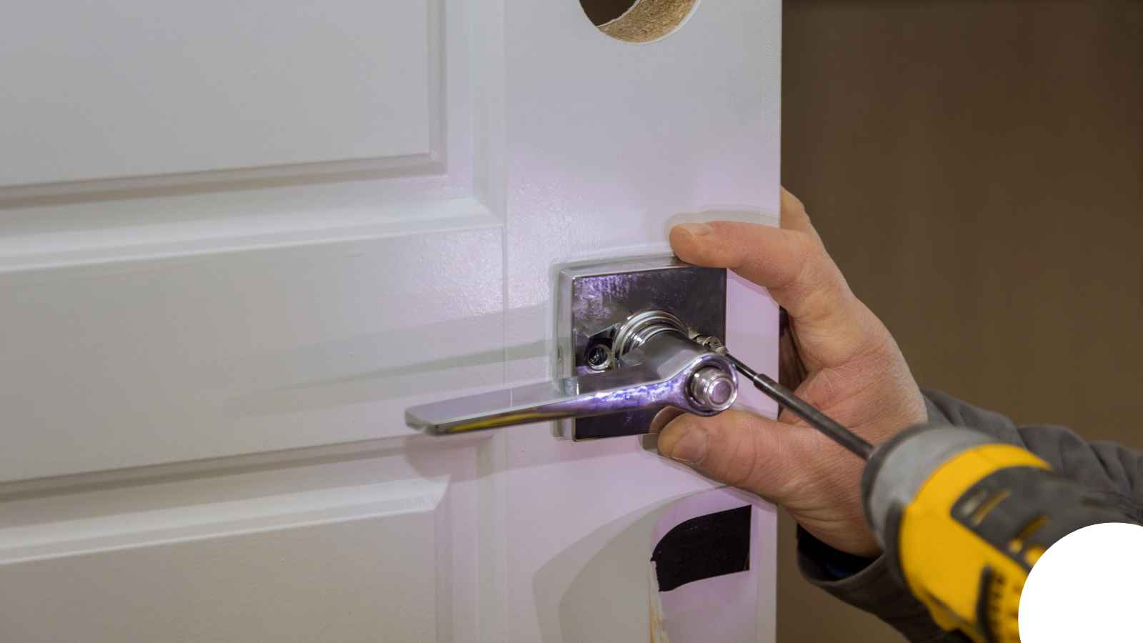 Locksmith in Madison, AL — Safe Installation Madison Locksmith in Madison, AL — Safe Installation Madison